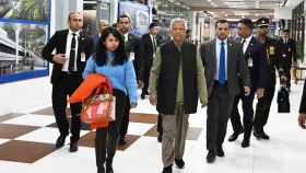 সুইজারল্যান্ডের পথে প্রধান উপদেষ্টা