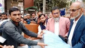 সরকারকে নিশ্চিত করতে হবে নির্বাচন কবে দিবেন