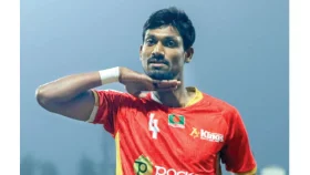 বসুন্ধরা কিংসের দুঃসময়ে জ্বলজ্বলে তপু বর্মণ