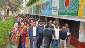 ভিক্টোরিয়া কলেজের অধ্যক্ষকে লাঞ্ছিত করায় কর্মবিরতি