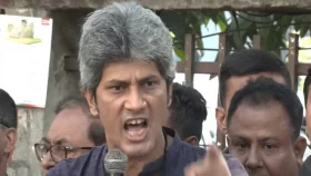 দেশের জনগণ আর কখনও বিদেশি শক্তির কাছে মাথা নত করবে না