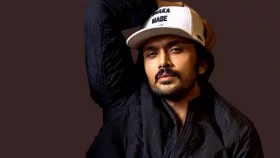 মাকে নিয়ে আরিফিন শুভর আবেগঘন স্ট্যাটাস