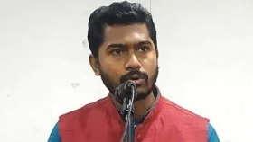 শিক্ষকদের প্রথম শ্রেণির অন্তর্ভুক্ত করতে হবে: দাবি নুরের