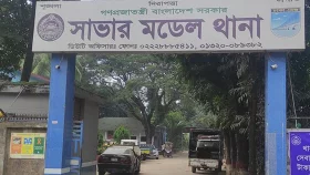 আসামি ধরতে গিয়ে মারধরের শিকার পুলিশ, অস্ত্র কেড়ে নিয়ে বেঁধে রাখে