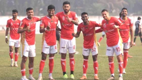 বসুন্ধরার ৫ গোল, হারলো রহমতগঞ্জ