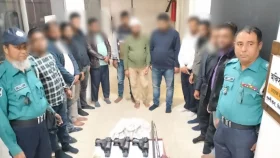 গোয়েন্দা পরিচয়ে ডাকাতির চেষ্টা, ১১ জনকে পুলিশে দিল জনতা