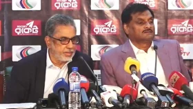 বিপিএলে পারিশ্রমিক ইস্যুতে ৪৮ ঘণ্টার মধ্যে মালিকদের সঙ্গে বসবে বিসিবি