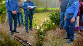 ৯৯৯-এ কল, পুকুর থেকে থানার লুণ্ঠিত অস্ত্র উদ্ধার