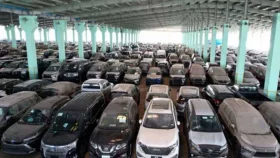 নিলামে তোলা হলো আওয়ামী লীগের সাবেক ২৪ এমপির গাড়ি