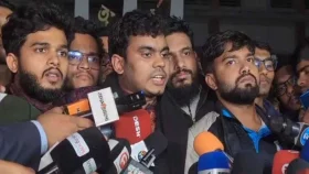 নিউমার্কেট থানা ঘেরাওয়ের ঘোষণা ৭ কলেজ শিক্ষার্থীদের