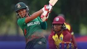 সিনিয়রদের হারের দিনে জুনিয়রদের দাপুটে জয়