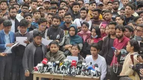 সাত কলেজ শিক্ষার্থীদের কর্মসূচি প্রত্যাহার