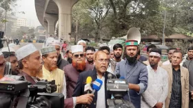 দাবি নিয়ে আজও শাহবাগে ইবতেদায়ি শিক্ষকদের অবস্থান