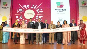 পুষ্টিহীনতার পাশাপাশি স্থূলতাও বড় সমস্যা&nbsp;