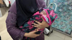 সন্তান জন্ম দিলেন ডাকাত দলের সংঘর্ষে গুলিবিদ্ধ সেই নারী