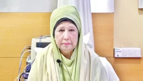 খালেদা জিয়ার শারীরিক অবস্থা নিয়ে যা জানালেন ব্যক্তিগত চিকিৎসক