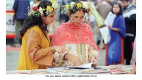 একুশে বইমেলার অন্তরালের গল্পগুলো