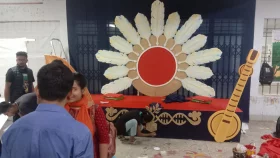 জবিতে সরস্বতী পূজার বরাদ্দ কমলেও কমতি নেই উৎসবের