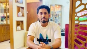আমার সম্মান ও ক্যারিয়ার হুমকির মুখে পড়েছে, ভিডিও বার্তায় বিজয়
