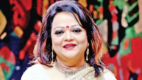 সাবিনা ইয়াসমিন এইচডিইউতে
