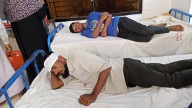 চাঁদা না দেওয়ায় ২ ড্রেজার শ্রমিককে পিটিয়ে জখম