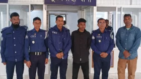 সরিষা ক্ষেতে পুঁতে রেখেছিল নিখোঁজ স্কুলছাত্রের মরদেহ