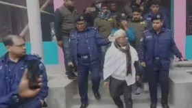 পুলিশের গাড়ি থেকে ছিনিয়ে নেওয়া সেই আ. লীগ নেতা গ্রেপ্তার