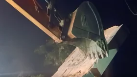 বেরোবিতে গুঁড়িয়ে দেওয়া হলো মুজিবের ম্যুরাল