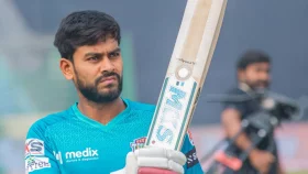 মিরাজের নেতৃত্বের ভুলেই খুলনার হার?