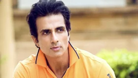 অভিনেতা সোনু সুদের বিরুদ্ধে গ্রেপ্তারি পরোয়ানা