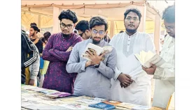 ইসলামি প্রকাশনী মেলার সৌন্দর্য বাড়িয়েছে