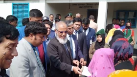 ভোটার নিবন্ধন কার্যক্রম পরিদর্শনে ইসি আনোয়ারুল ইসলাম