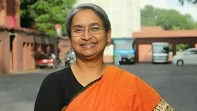 স্বামীসহ সাবেক সমাজকল্যাণ মন্ত্রী দীপু মনির বিরুদ্ধে দুদকের মামলা