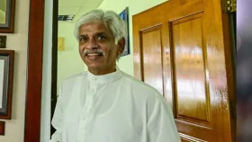 ভারতের বর্তমান দলকে তিন দিনেই হারাতাম: রানাতুঙ্গা