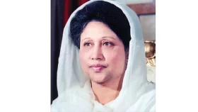 খালেদা জিয়াকে বাসায় গিয়ে দেখে এলেন চিকিৎসকরা