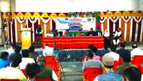 &lsquo;হাসিনার ভূমিকায় কেউ যদি অবতীর্ণ হলে তাদেকেও ছাত্র-জনতা হটাবে&rsquo;