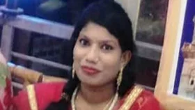 বাসায় ঝুলছিল নারী কনস্টেবলের মরদেহ
