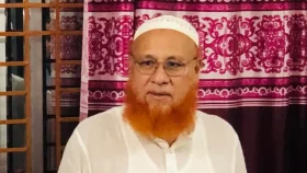 ইউপি চেয়ারম্যানকে পিটিয়ে পুলিশে দিল জনতা