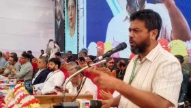 খুনি হাসিনা দেশের অর্থনীতি ধ্বংস করেছেন: মজনু