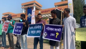 ববিতে শিক্ষার্থীদের দাবি পূরণে অনড় কর্মসূচি