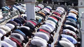 রোজায় ১ ঘণ্টা আগে ছুটি পাবেন তেলেঙ্গানার মুসলিম কর্মচারীরা 