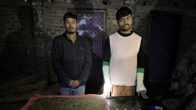 কুড়িগ্রামে যৌথ বাহিনীর অভিযানে দুই মাদক কারবারি আটক