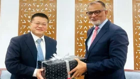বাংলাদেশ থেকে ১ হাজার টন ইলিশ নিতে আগ্রহী চীন