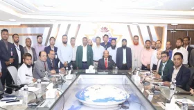 তথ্যের অবাধ প্রবাহ প্রশাসনের জবাবদিহিতা বৃদ্ধি করে