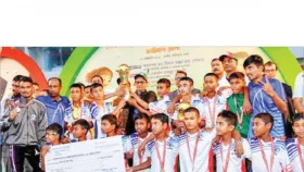বন্ধ হবে না প্রাথমিক ফুটবল উৎসব