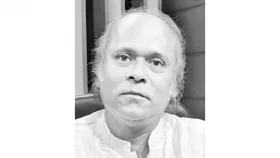 প্রত্যাশার পারদ আকাশচুম্বী