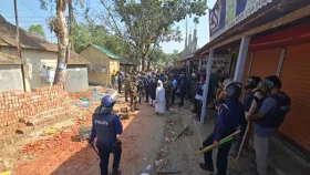 সালিশে বিতণ্ডার জেরে তিন গ্রামবাসীর সংঘর্ষ, আহত অর্ধ শতাধিক