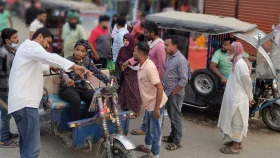 সড়কে বেপরোয়া অটোরিকশা, বেড়েছে ভোগান্তি ও দুর্ঘটনা