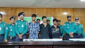 চট্টগ্রামে অস্ত্র-গুলিসহ গ্রেপ্তার ৩