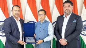 বাংলাদেশ-ভারত ম্যাচ নিয়ে বাফুফে সভাপতি-ভারতীয় হাইকমিশনারের বৈঠক